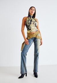 Jaded London STRAP UP STONEWASH - Traperice krojene za nošenje s čizmama - hellblau
