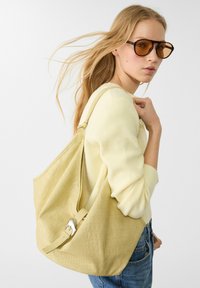 Stradivarius TRENDY WITH BUCKLE  - Sac à main - light yellow
