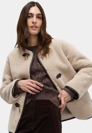 BUCKLE TRIM  - Lichte jas - light natural