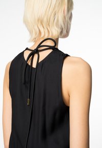Pinko Dnevna haljina - limo black