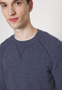 s.Oliver Strickpullover - dark blue