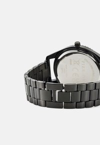 Pier One SET - Colar - black