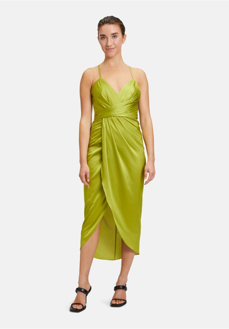 Vera Mont ABENDKLEID MIT RAFFUNG - Cocktailkleid/festliches Kleid - posh lemon