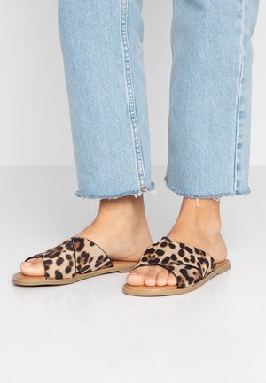 Platt slip-in - brown