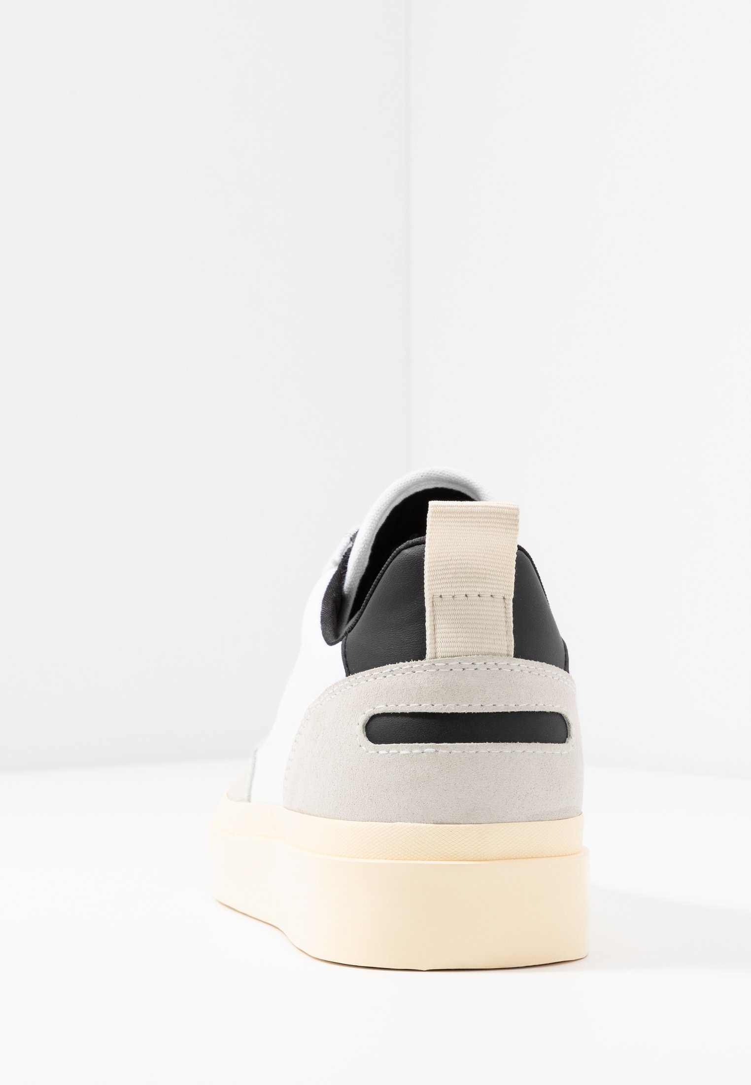 Goliath NUMBER THREE Joggesko white Zalando.no Goliath NUMBER ONE Joggesko white Zalando.no