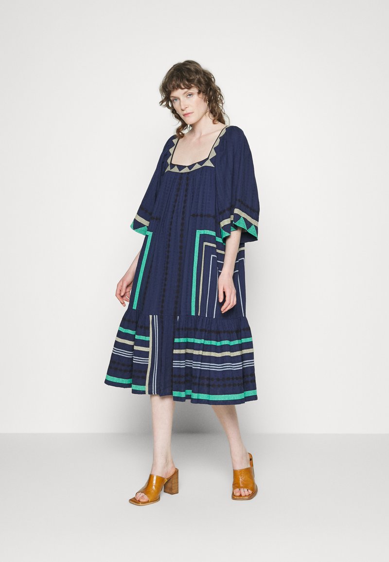 Damen Freizeitkleider | Stella Nova BERA Freizeitkleid blue sea/dunkelblau - KX18183 Damen Freizeitkleider | Stella Nova BERA Freizeitkleid blue sea/dunkelblau - KX18183