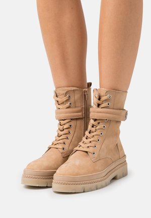 s.Oliver Lace-up ankle boots - camel
