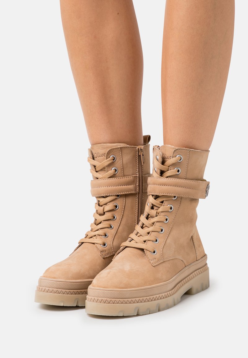 s.Oliver Lace-up ankle boots - camel