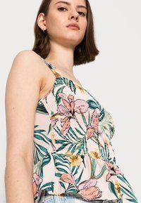 ONLY ONLNOVA LUX STRAP ROCHELLE  - Top - soft pink summer