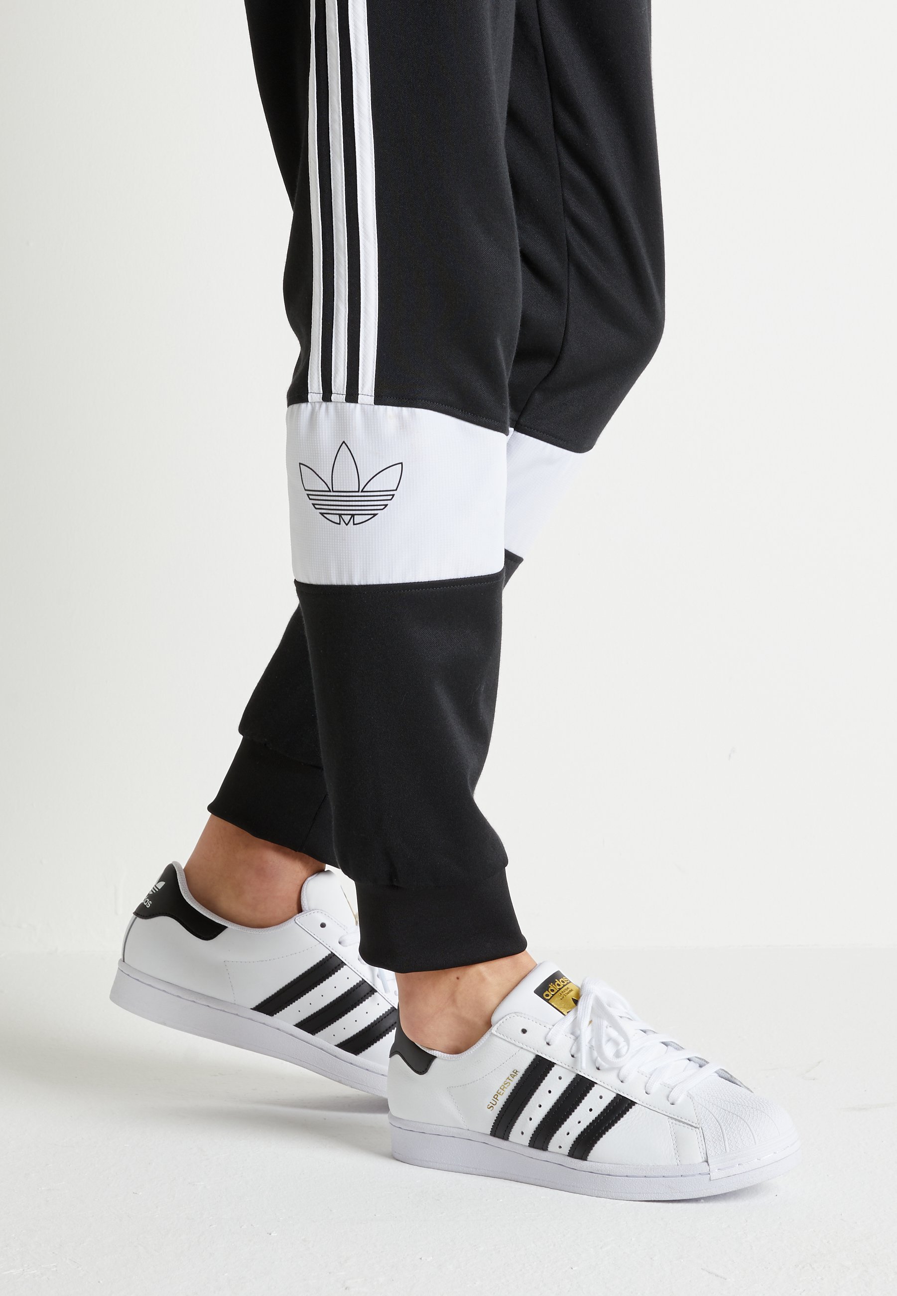 adidas Originals SUPERSTAR - Sneaker low - footwear white/core black/weiß | Sneaker low