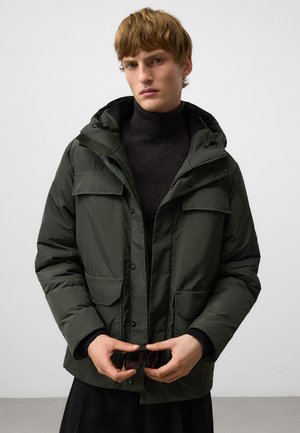 WITH POCKETS  - Jas - ike green