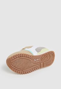 Pepe Jeans LONDON URBAN GK - Obuća za bebe - sand beige