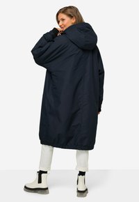 LAURASØN FUNCTIONAL OVERSIZED TEDDY  - Vinterkappa /-rock - marine