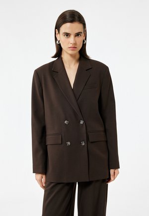 Blazer - brown