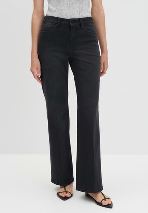 MID RISE LOOSE FIT - Flared Jeans - raven black