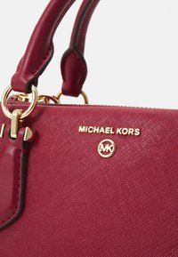 MICHAEL Michael Kors MARILYN XBODY - Håndtasker - deep red