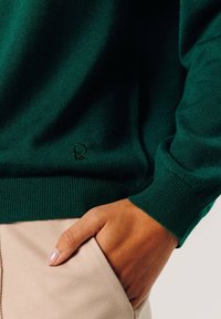 Rodier ROUND-NECK - Strickpullover - vert anglais