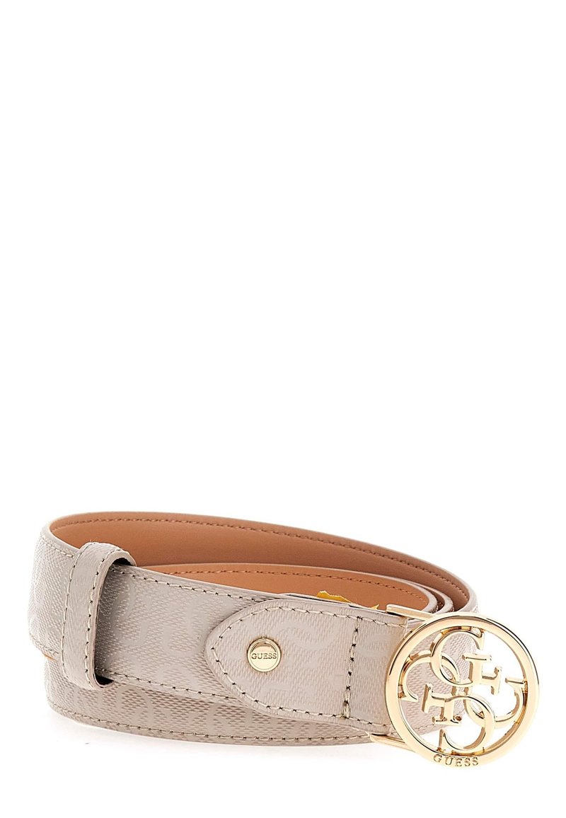 Beige patroon neplederen riem met een glanzende gouden ronde gesp met verstrengelde logoletters, vastgezet met een metalen pen.