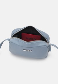 HUGO CHRIS CROSSBODY - Torba preko tijela - medium grey