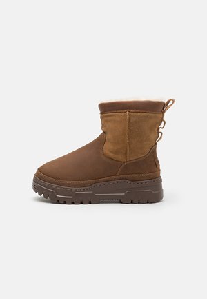 HERITAGE TRAILGAZER - Winter boots - chestnut