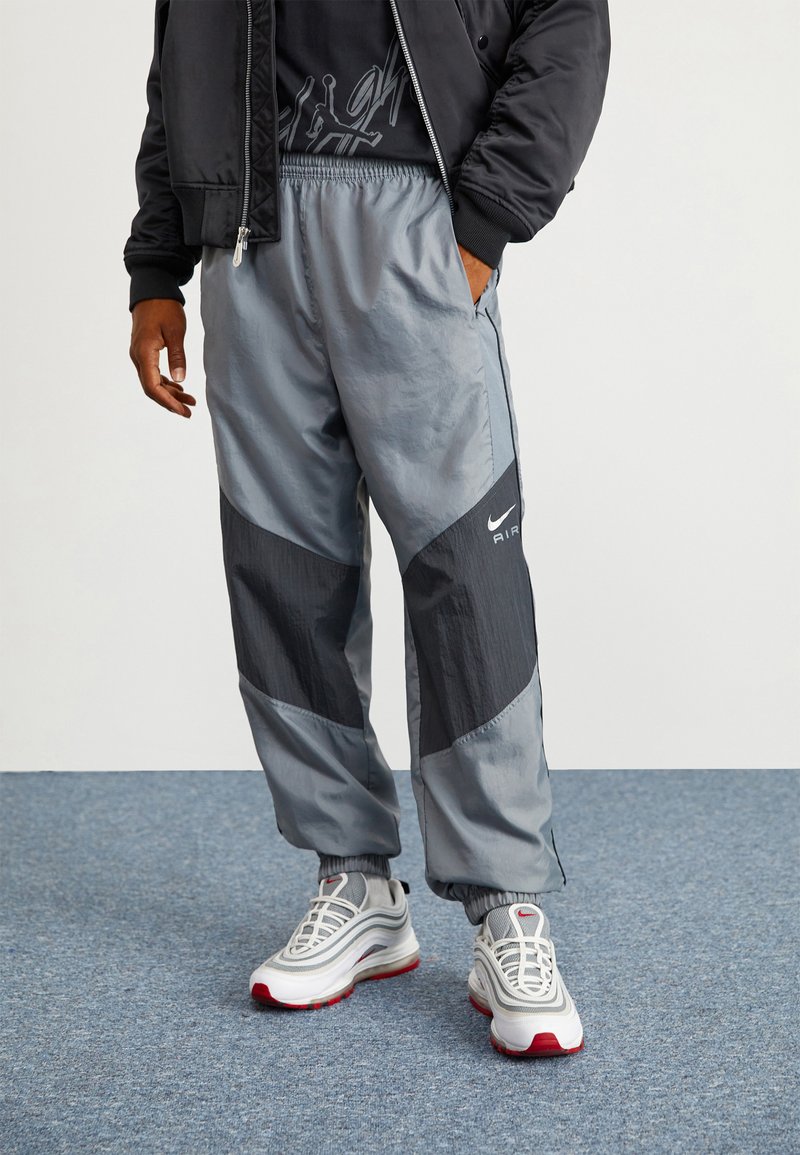 Nike Sportswear AIR Tracksuit bottoms cool grey/anthracite/grey