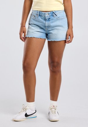 America Today, SHORTS - Short en jean - light blue