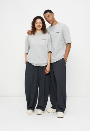 YOURTURN, UNISEX 3PACK REGULAR FIT - Βασικό μπλουζάκι - black/white/mottled light grey