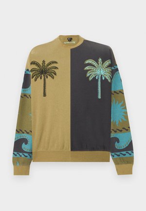 Maglione a maniche lunghe con pannelli divisi marrone e grigio scuro, caratterizzato da motivi di palme turchesi e nere e maniche decorate con onde e disegni di sole.