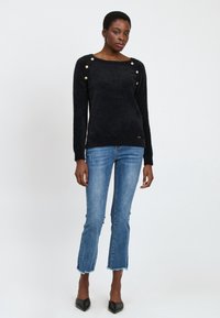 INFLUENCER FLUFFY BEJEWELED - Maglione - black