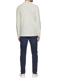 s.Oliver LOGO MIT ROLLKANTE UND STRUKTUR - Long sleeved top - weiß