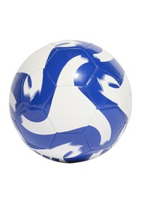 Niebieska i biała piłka nożna z heksagonalnym wzorem oraz wyraźnymi białymi wzorami. Wykonana z gładkiego materiału syntetycznego, o lśniącej powierzchni.