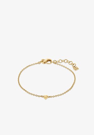 Bracelet délicat en chaîne d'or avec un petit pendentif en forme de cœur au centre, fermoir mousqueton et maillons ajustables avec une petite plaque carrée.