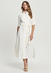 WILLA LOUNGE  - Särkkleit - white