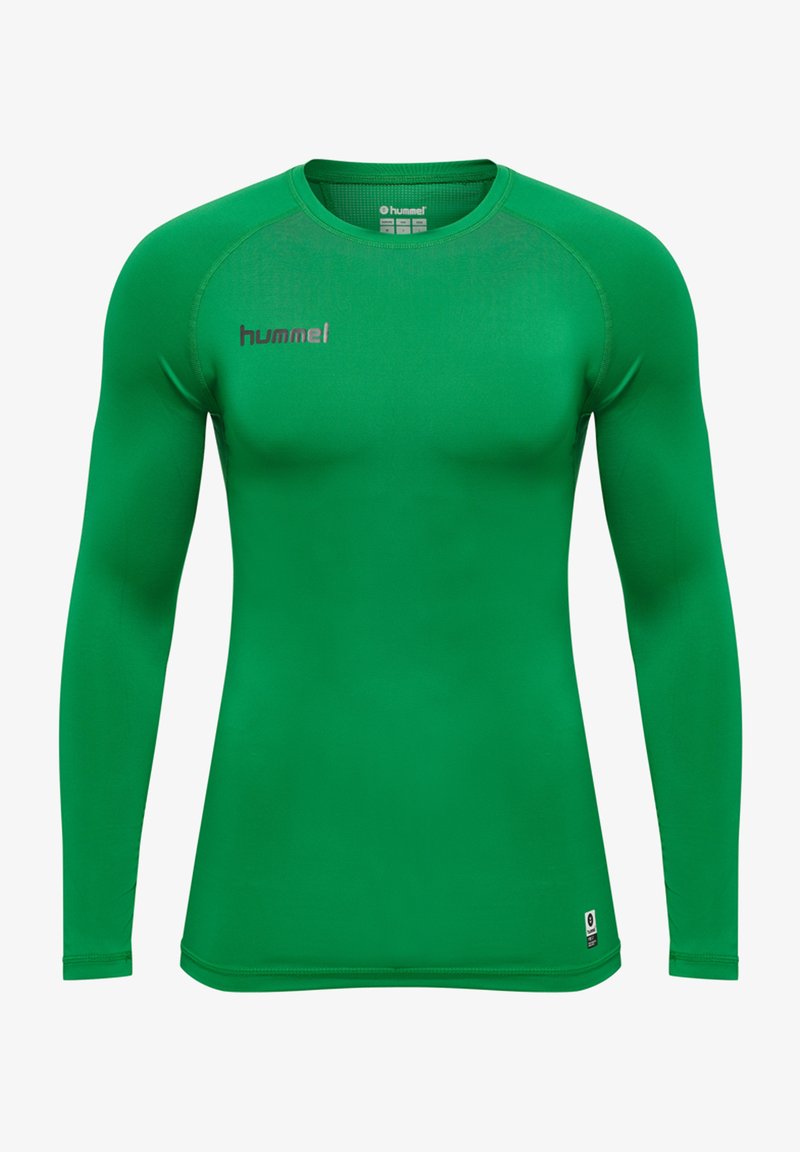 Grøn langærmet sports-shirt lavet af glat, strækbart materiale. Har en rund halsudskæring og 'hummel' logo i sølv på brystet.