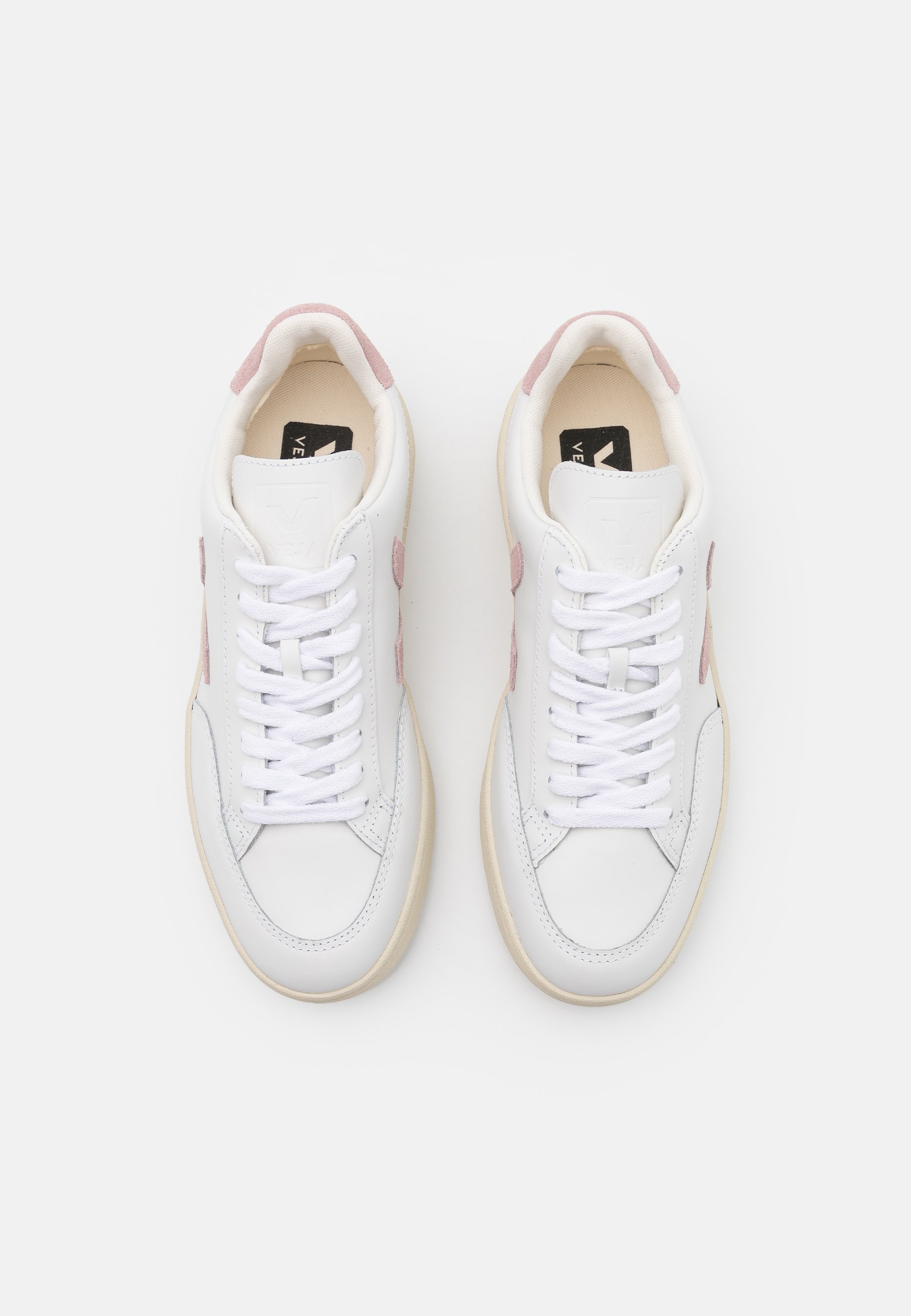Veja V12 Women - VEJA STORE