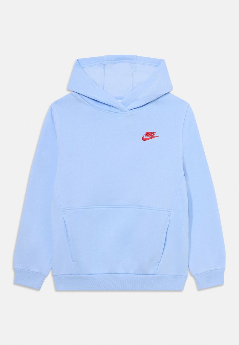 Šviesiai mėlyna džemperis su gobtuvu, su kengūros kišene ir įsiūtomis rankovėmis. Krūtinėje yra mažas raudonas Nike logotipas. Minkšta audinio tekstūra.