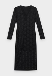 Crna haljina od čipke s dugim rukavima, V-izrezom i složenim cvjetnim uzorcima. Mekana tekstura, duljina do sredine lista, detaljna čipkasta obruba na izrezu.