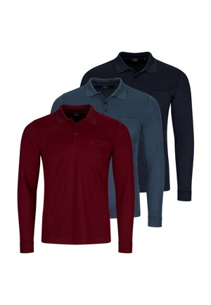 Tre langærmede polo-shirts med forlommer i bourgogne, skiferblå og sort, arrangeret i et forskudt overlappende layout.