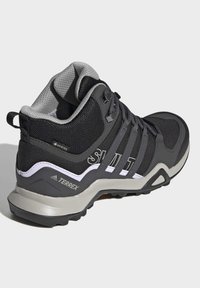 adidas Performance TERREX SWIFT R2 MID GORE-TEX - Scarpa da hiking - black