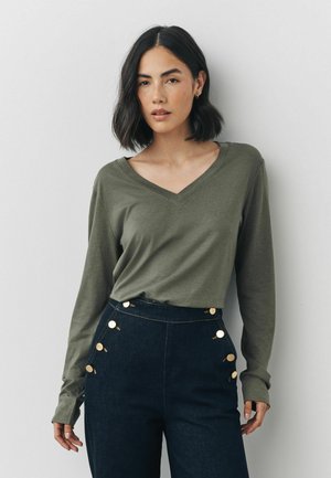 REGULAR FIT - V-NECK  3 PACK. - Hosszú ujjú felső - khaki green animal