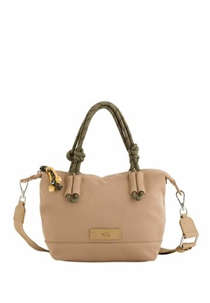 Bolso de tela beige con asas de cuerda verde anudadas en la base, correa de hombro beige desmontable y pequeñas cuentas decorativas en una de las asas.