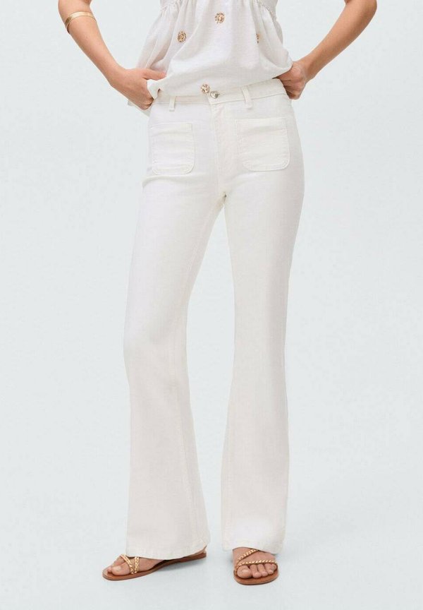 WITH POCKET - Flared Jeans