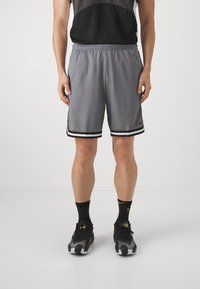 Nike Performance DNA SHORT - Pantalón corto de deporte - cool grey/black