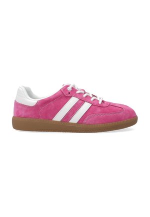 Lyserøde ruskinds sneakers med hvide striber, hvid snørebåndslukning og gummisål. Har en afrundet tå og tekstureret overdel.