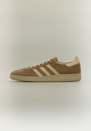 adidas Originals, HANDBALL SPEZIAL UNISEX - Sneakers basse - light cinnamon/savannah/stone khaki