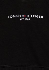Tommy Hilfiger ESSENTIAL SET - Tepláková súprava - black
