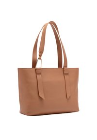 Torebka tote z jasnobrązowej skóry z dwiema miękkimi uchwytami, o prostokątnym kształcie i minimalnych detalach. Posiada teksturowaną powierzchnię i elegancki design.