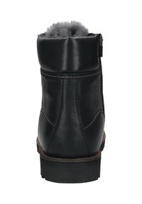 Schwarze Leder-Stiefelette mit grauem Futter aus Kunstfell, Reißverschluss hinten und gesteppten Details an der Ferse und den Seiten.