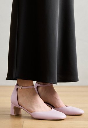 Classic heels - dream violet tulle
