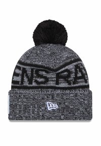 Berretto lavorato a maglia grigio con accenti neri, caratterizzato da un pom-pom in cima e un risvolto. Logo ricamato di lato per un tocco di dettaglio.